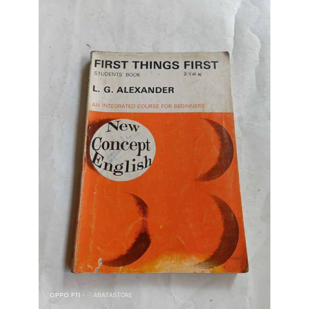 Jual BUKU FIRST THINGS FIRST STUDENTS BOOK L G ALEXANDER | Shopee Indonesia