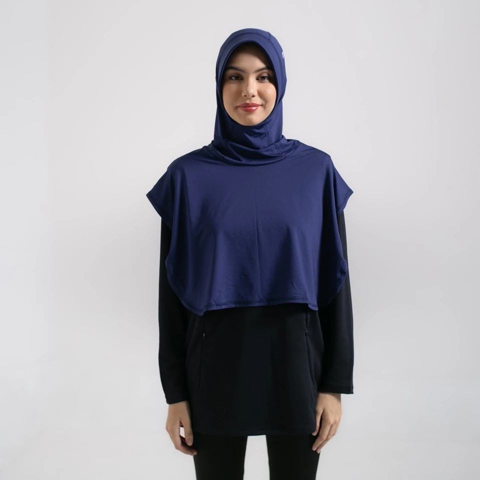 Nadeen Pro Navy Hijab Sport untuk Wanita dan Olahraga
