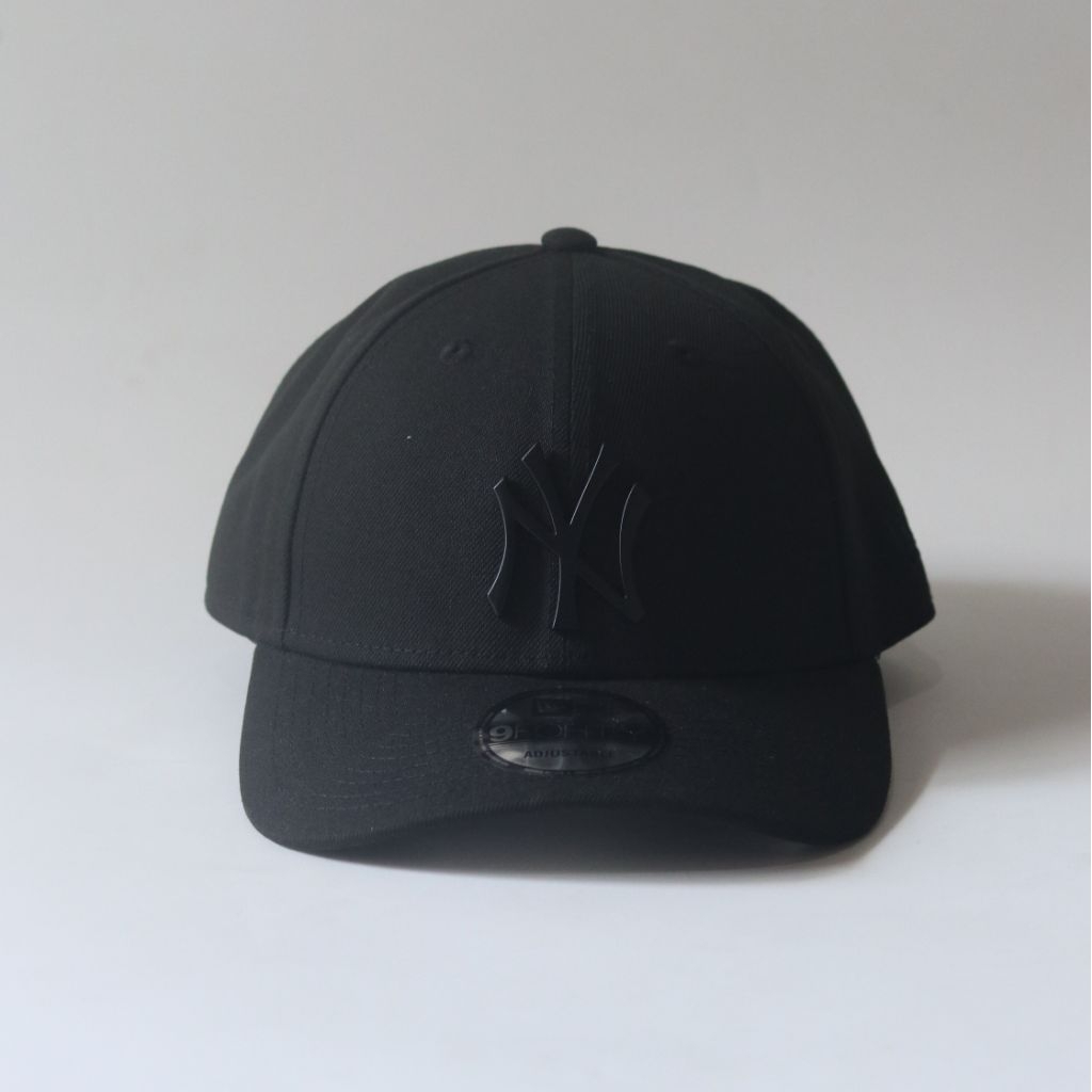 Jual New Era 940 New York Yankees Metal Logo Black / Topi New Era ...