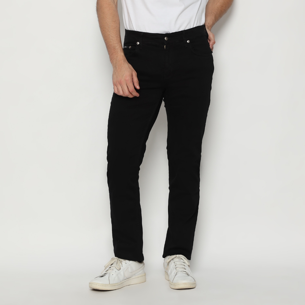 d&f Celana Pendek Dsgn