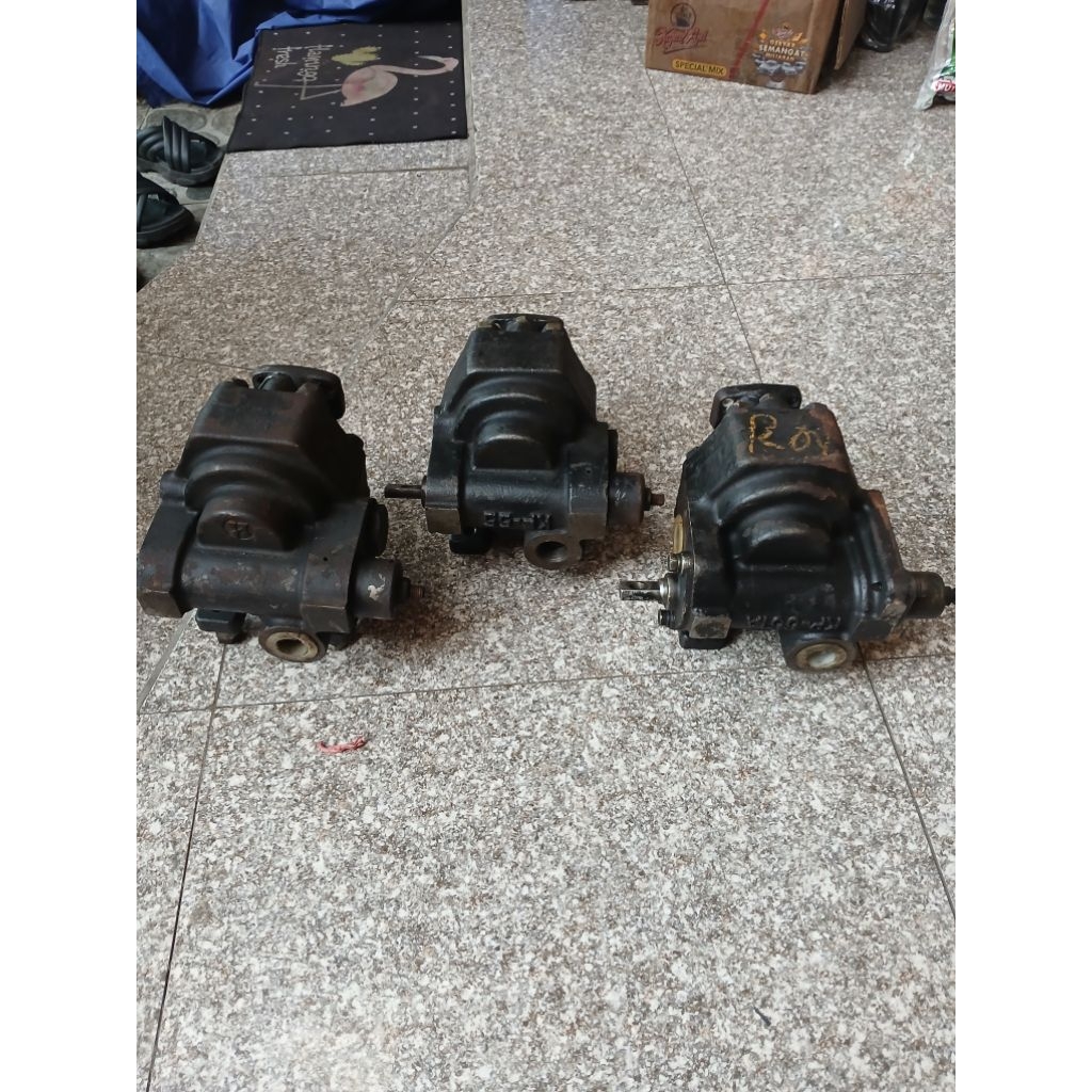 Jual Pompa Hidrolik KP55/Pump Hydrolic Dump PTO KP55. mitsubishi ...
