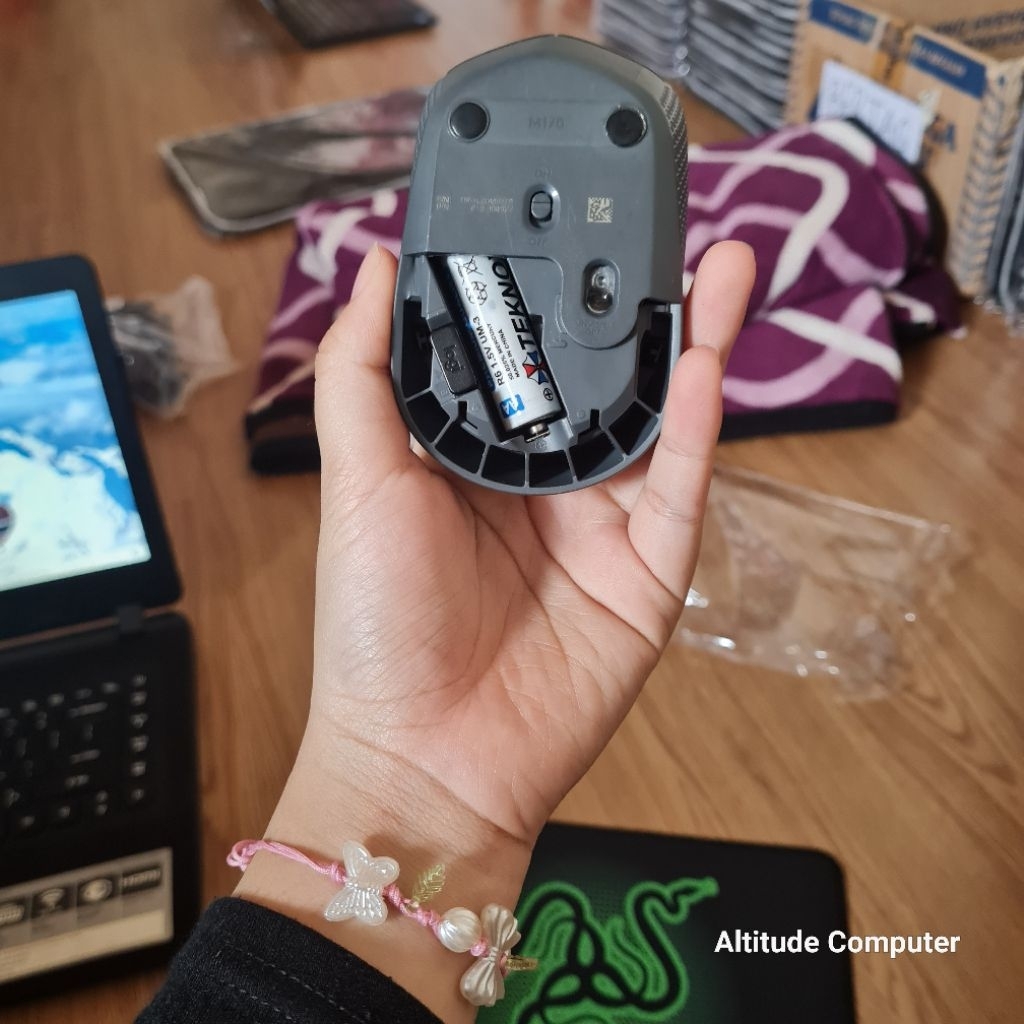 Jual mouse wireles logitech | Shopee Indonesia