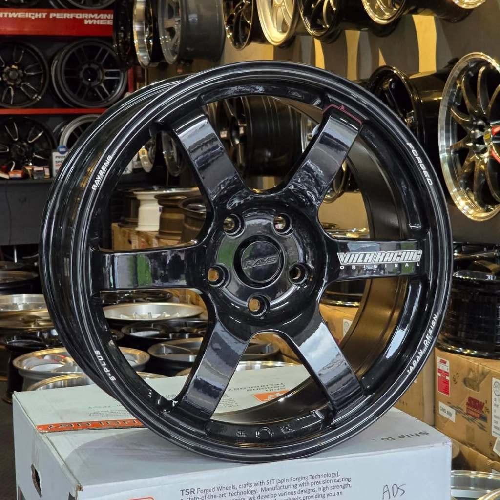 Jual Velg Volk Rays TE37 Saga S Plus - Flow Forged Ring 18 Lebar 8,5 ET ...