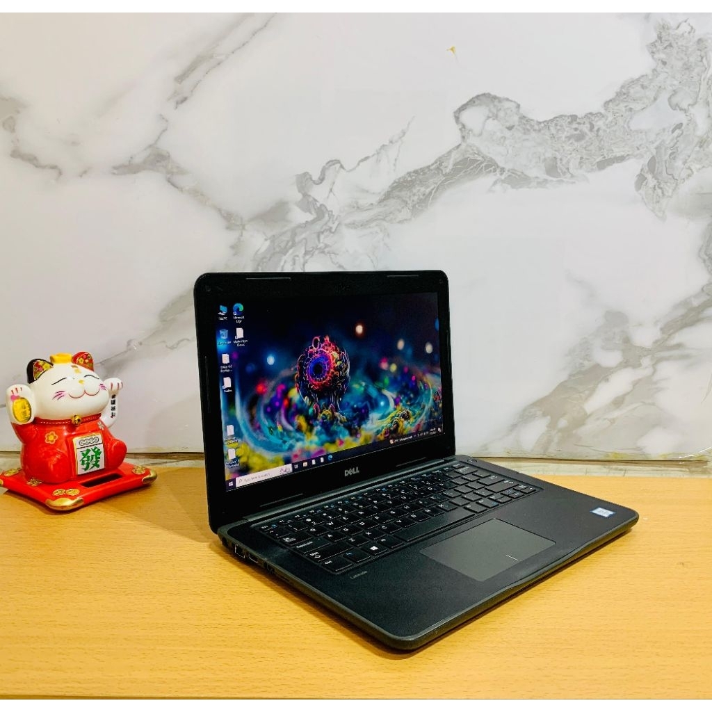 Jual Dell latitude 3380 Intel core i3 gen 6 RAM 8GB SSD 256 13 INC ...