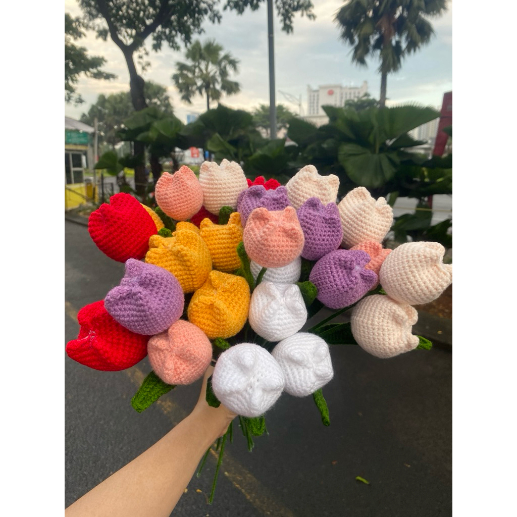 Jual Bunga Rajut Puff Tulip Handmade - Crochet Hiasan Rumah Estetik ...