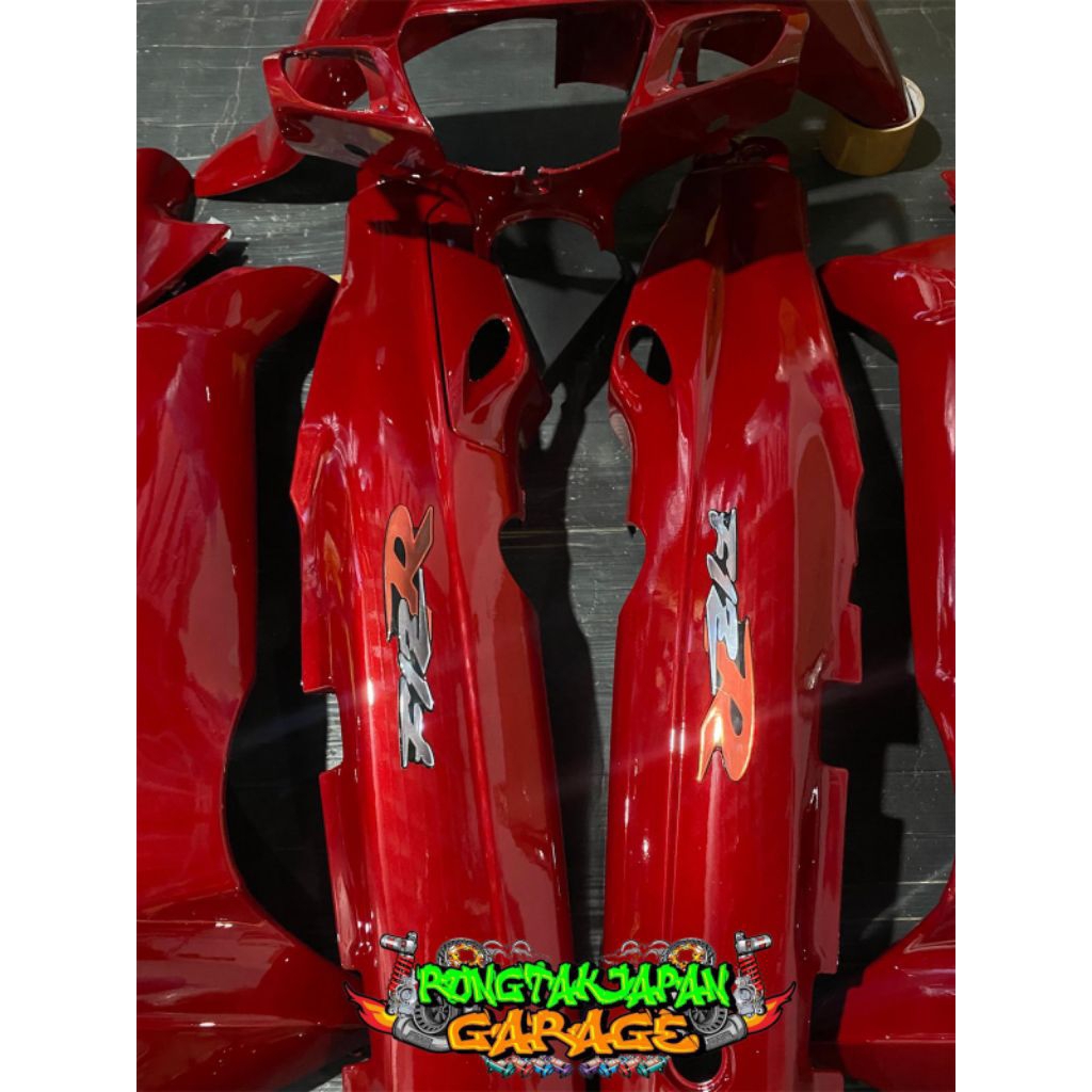 Jual full set body halus fiz r f1zr full merah maron set emblem fiz r ...