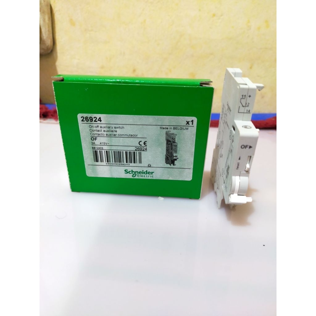 Jual Auxliray-Contact-26924-Aux-MCB-C60-Schneider | Shopee Indonesia