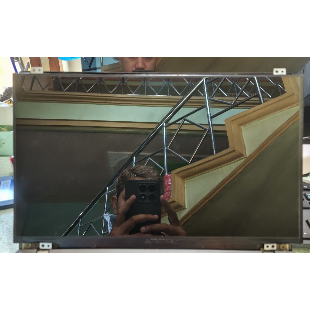 Jual led slim 14inc 30pin second normal | Shopee Indonesia