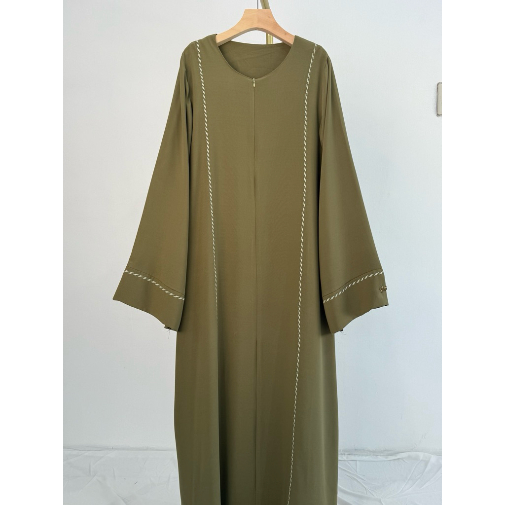 Qishloq qaynonalarining pantalondagi porno suratlari