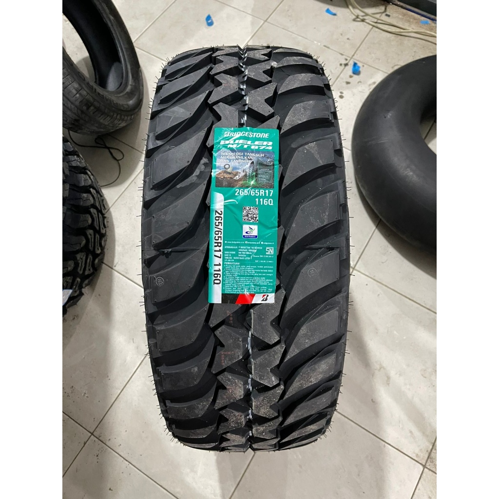 Jual Ban Cangkul Bridgestone Dueller M/T Ukuran 265 65 R17 Ban Tubles ...