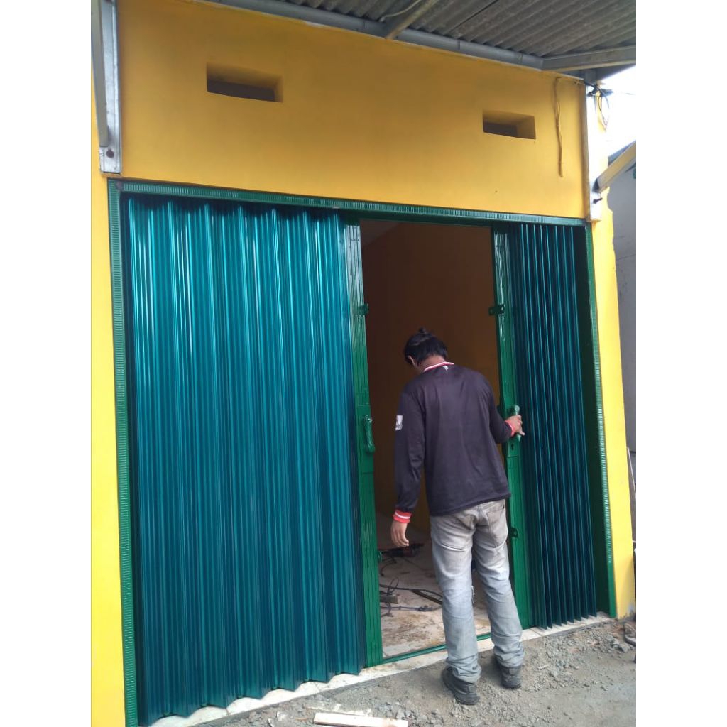 Jual Rolling door warung folding gate besi | Shopee Indonesia