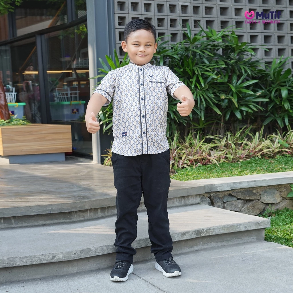 MUTIF LITTLE RAUF