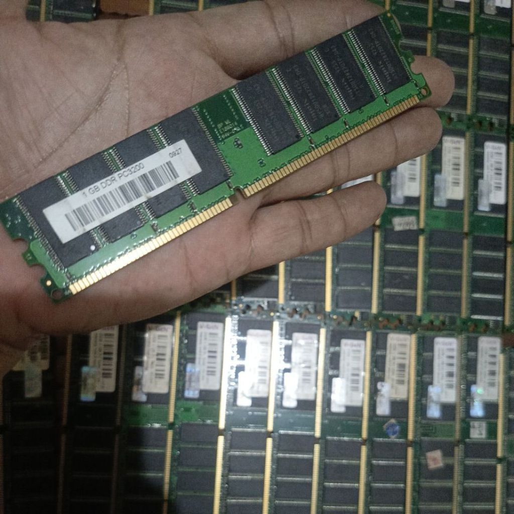 Jual MEMORY RAM DDR1 V-GEN 1GB | Shopee Indonesia