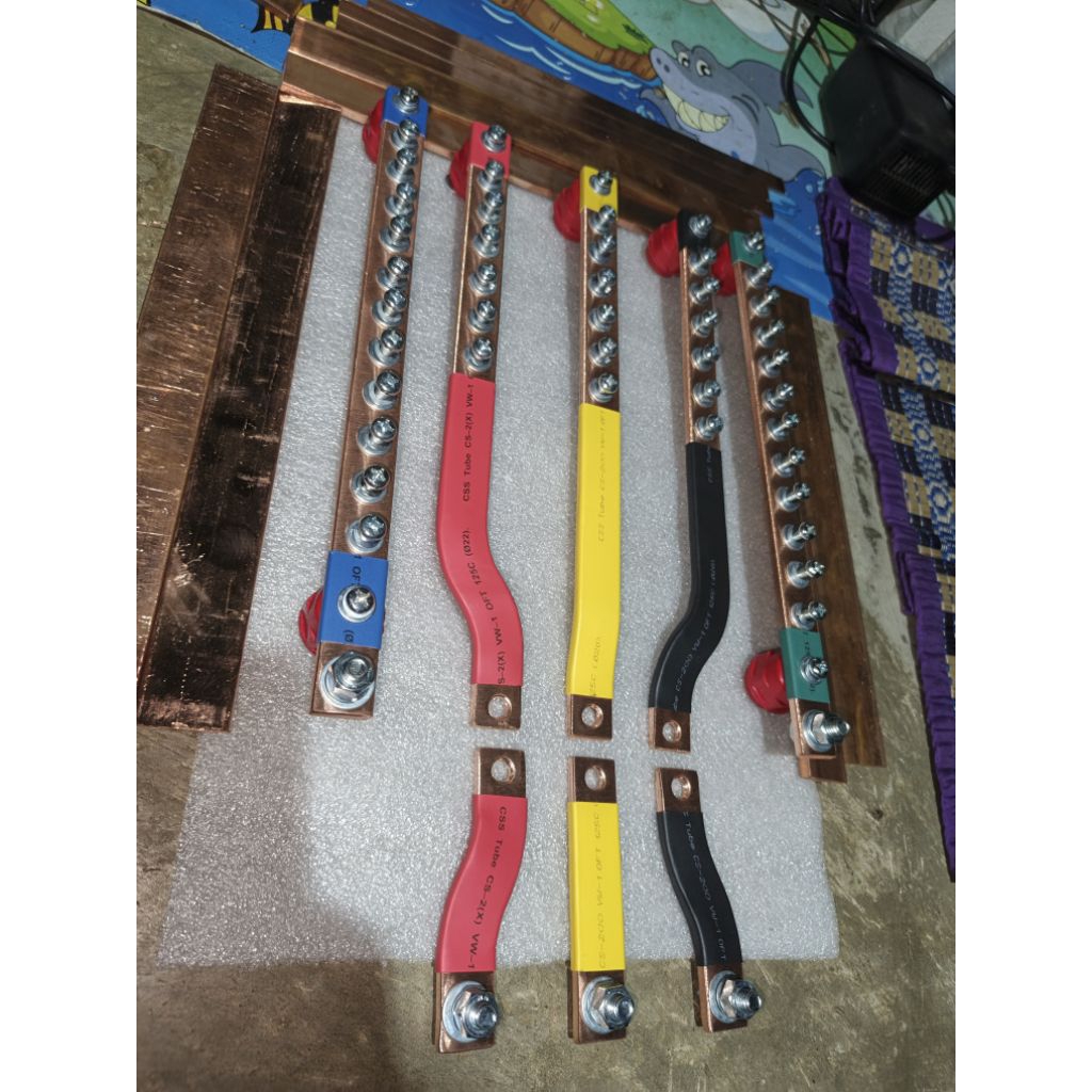 Jual BUSBAR SEPAKET RSTN + GROUND + LIDAH MCCB PANJANG 30CM | Shopee ...