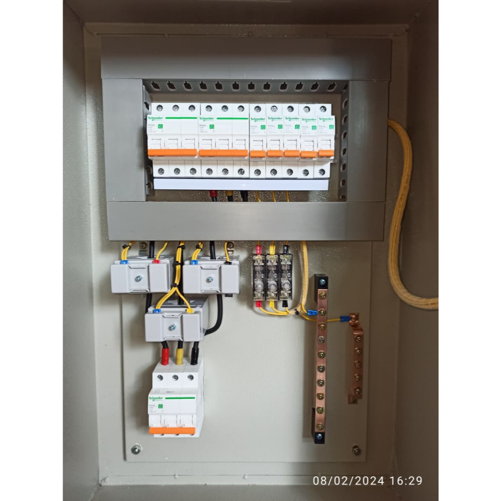 Jual Panel distribusi 3phase 25A Schneider siap pakai | Shopee Indonesia