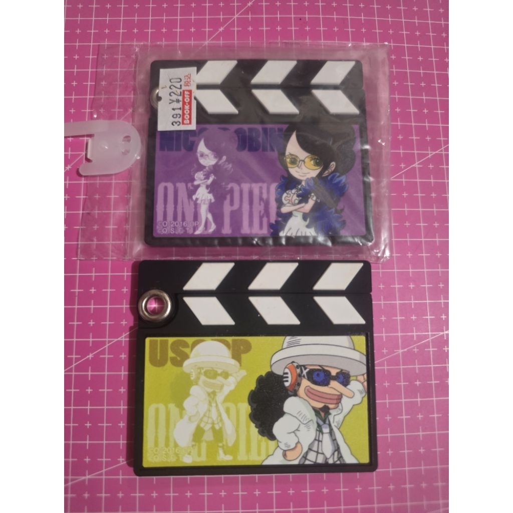 Jual usopp nico robin Clapperboard One piece op keychain gantungan ...