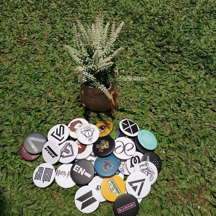 Jual Buat Pin Peniti Custom Unik! Tersedia 2 Ukuran (58mm & 44mm ...