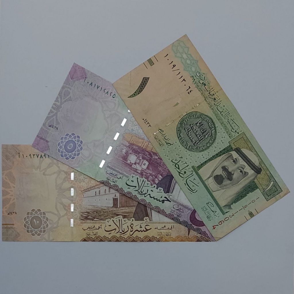 Jual Riyal Arab Saudi Satu Set Paket Lengkap Pecahan 1 5 Dan 10 Riyal ...