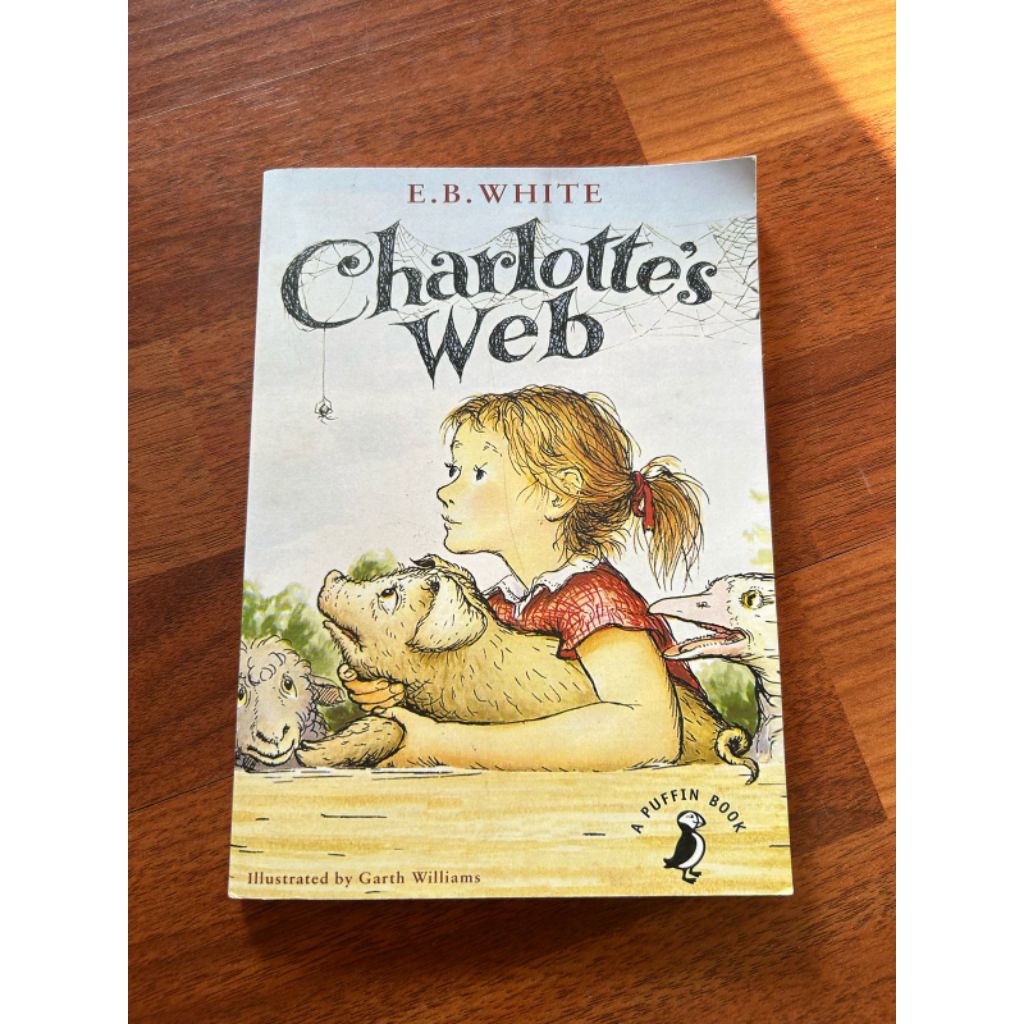 Jual Buku Charlotte's Web - E B WHITE | Shopee Indonesia