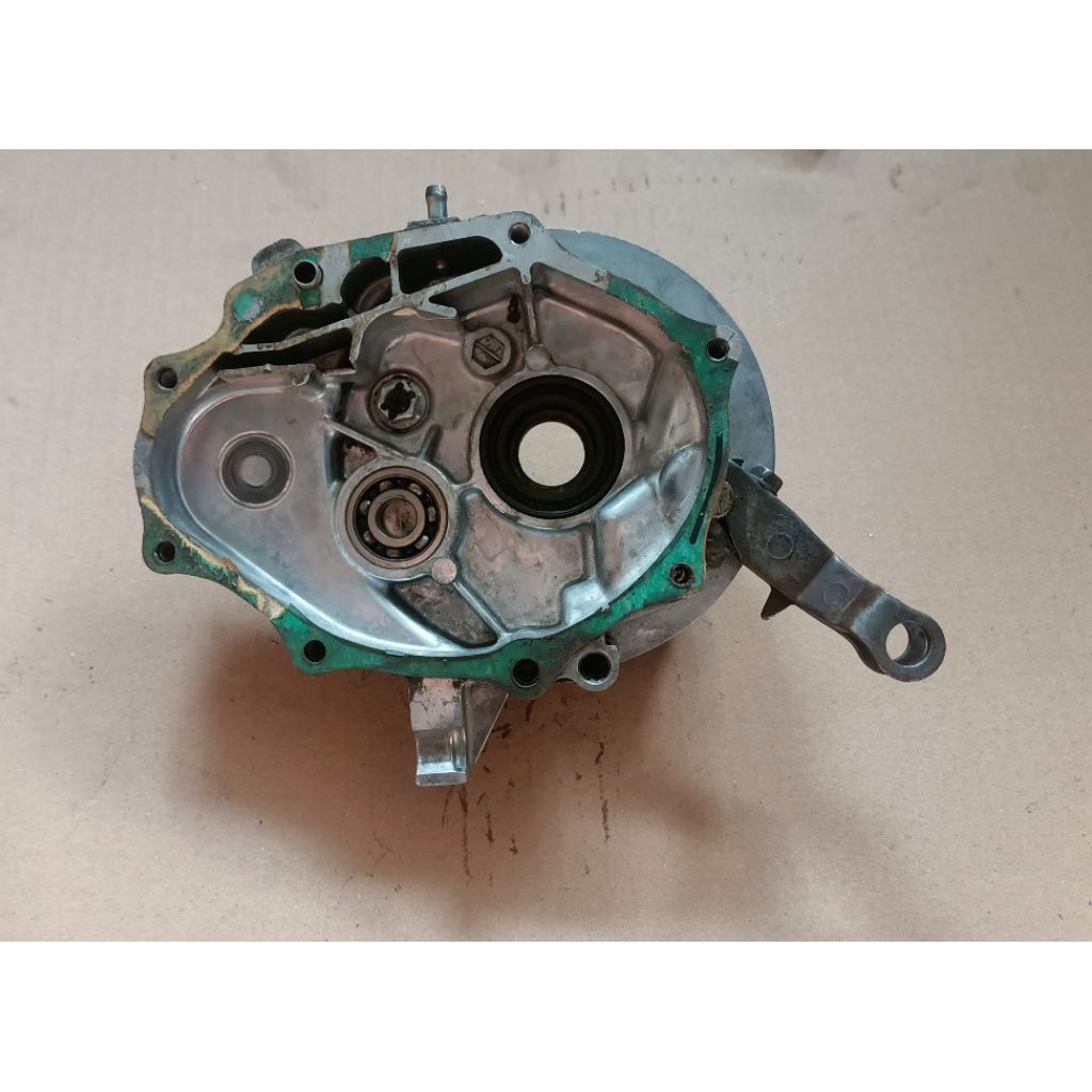 Jual casecomp rumah gigi rasio dudukan kampas belakang Honda beat fi ...