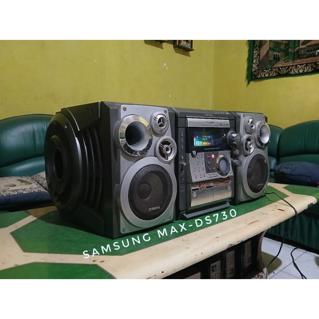 Jual Hifi Compo SAMSUNG MAX-DS730 built-in Subwoofer Mulus Terawat ...