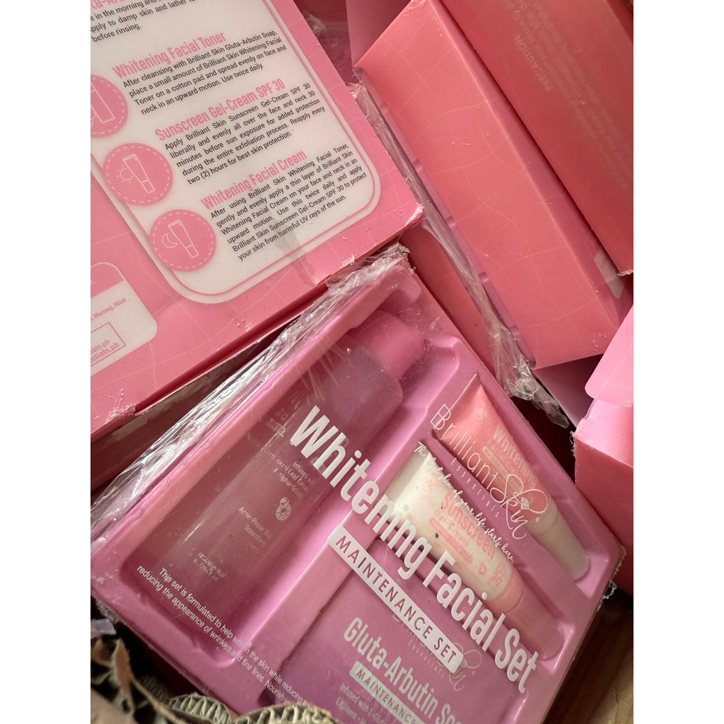 Jual Whitening set skincare lanjutan 4in1 ( FREE HADIAH ) | Shopee ...