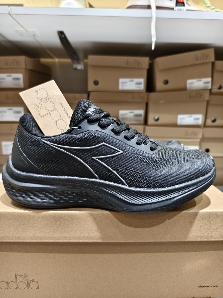 Jual Palano monoblack original diadora (unisex) | Shopee Indonesia