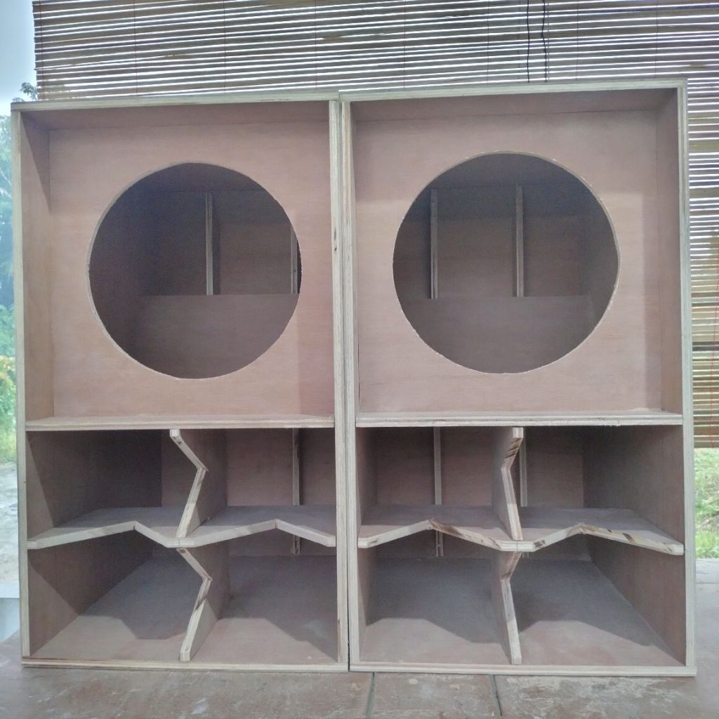 Jual Box Speaker Cbs 12 inch (cbs nogosari) bahan berkualitas terbaik ...