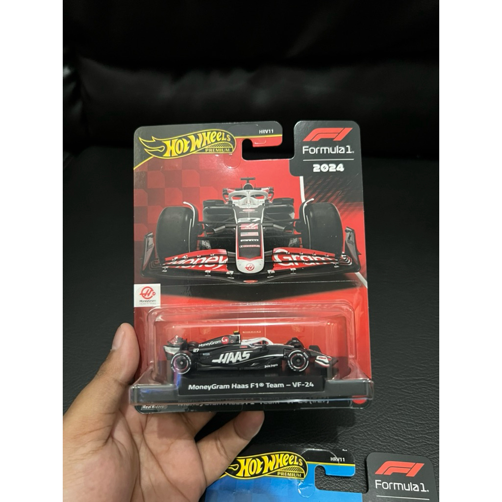 Hot Wheels Premium Formula 1 Money Haas Vf-24 #27 Hülkenberg