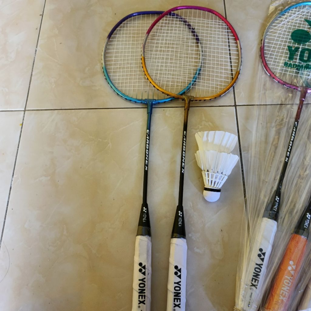 Jual sepasang raket anak bonus kok isi 2 raket 2 cock siap main ...