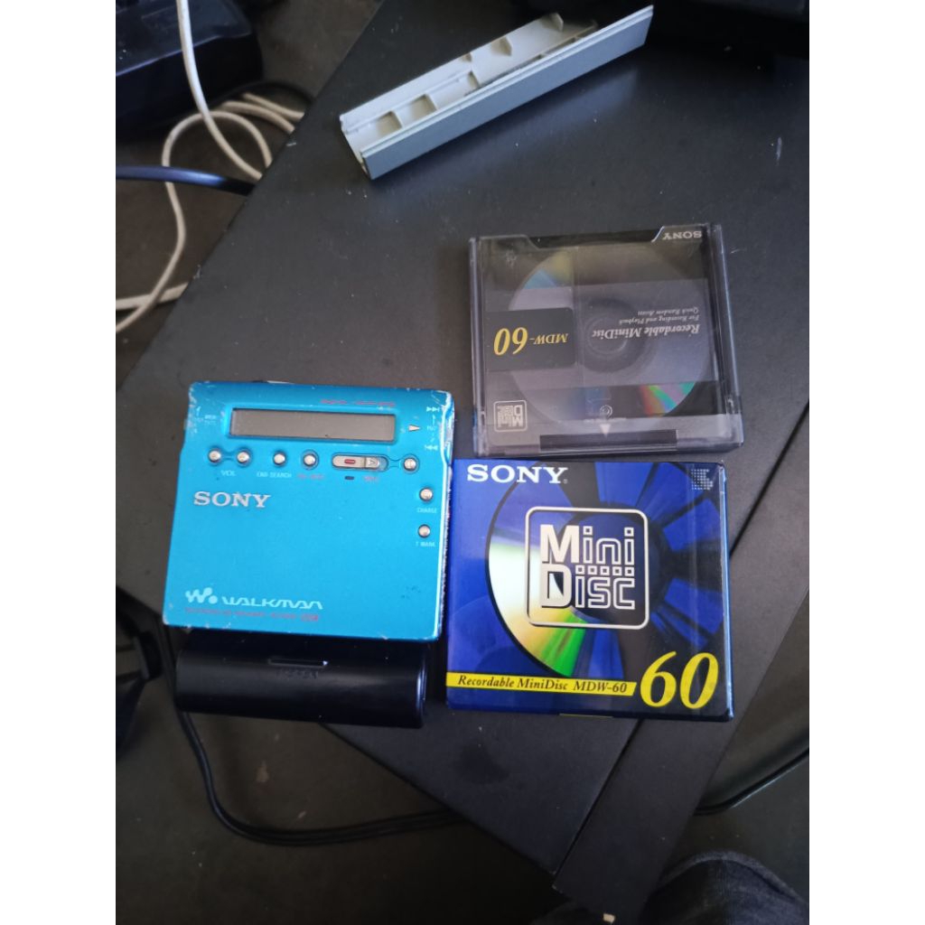 Jual Sony walkman md mz-r900 | Shopee Indonesia