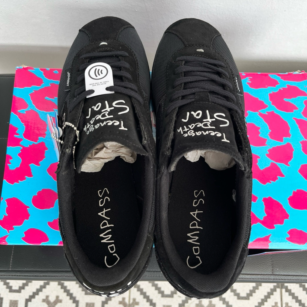Jual Sepatu Compass Tribune Teenage Death Star (White) | Shopee Indonesia