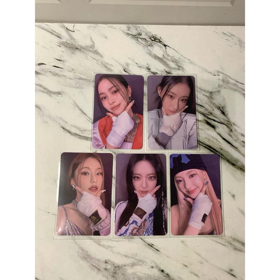 PHOTOCARD ITZY OFFICIAL