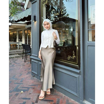 Satin Skirt Rok Satin Panjang Premium Satin Long Skirt Rok Satin Maxi Rok Duyung Satin Flo