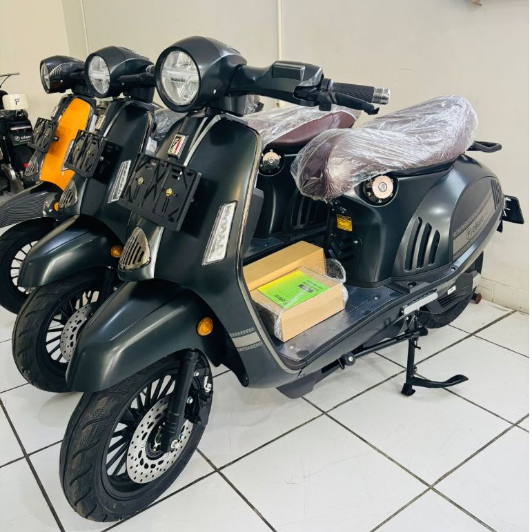 Jual OFERO Motor Listrik Picassio Molis Power 2500Watt Speed Up to 80Km ...