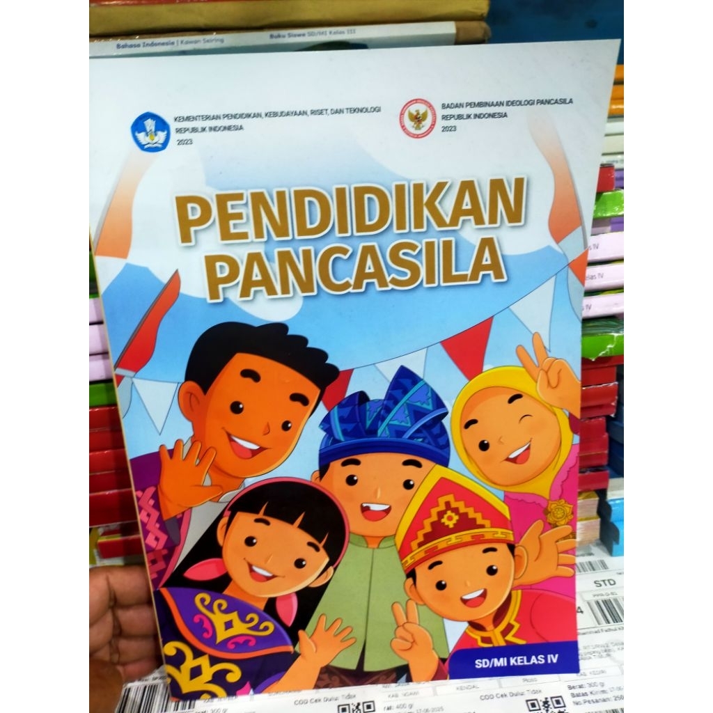 Jual pendidikan Pancasila kelas 4 SD kurikulum merdeka | Shopee Indonesia