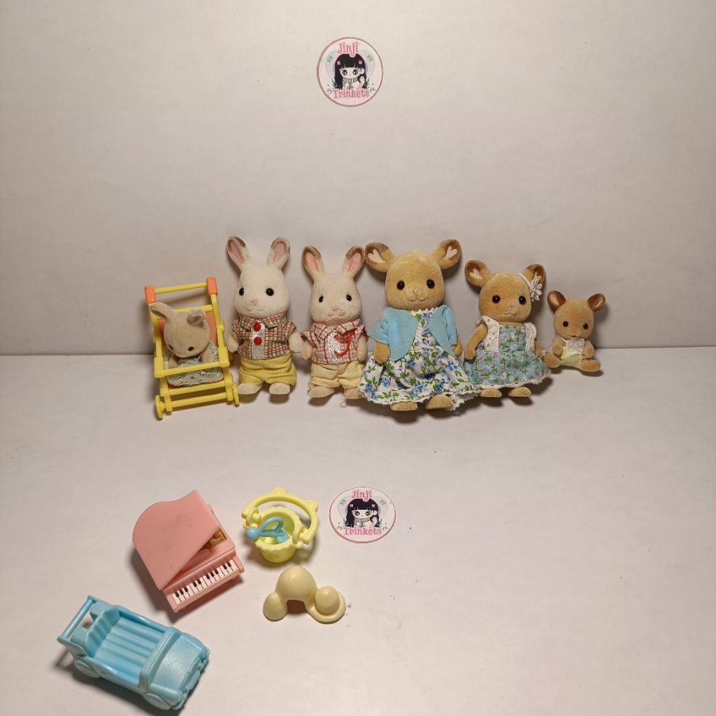 Abito floreale giallo Sylvanian Families Calico Critters Sister