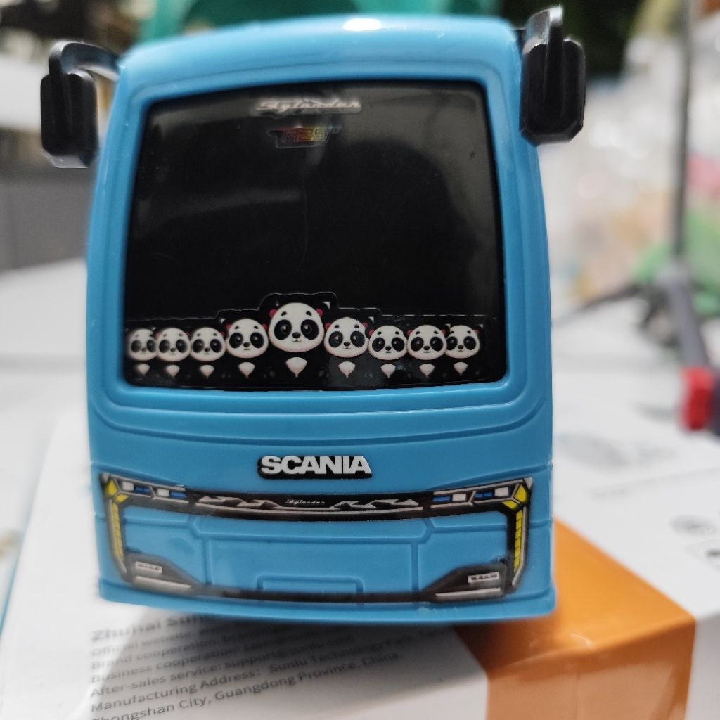 Jual Stiker Premium Stiker Headlamp Miniatur Bus Skylander R25 ...