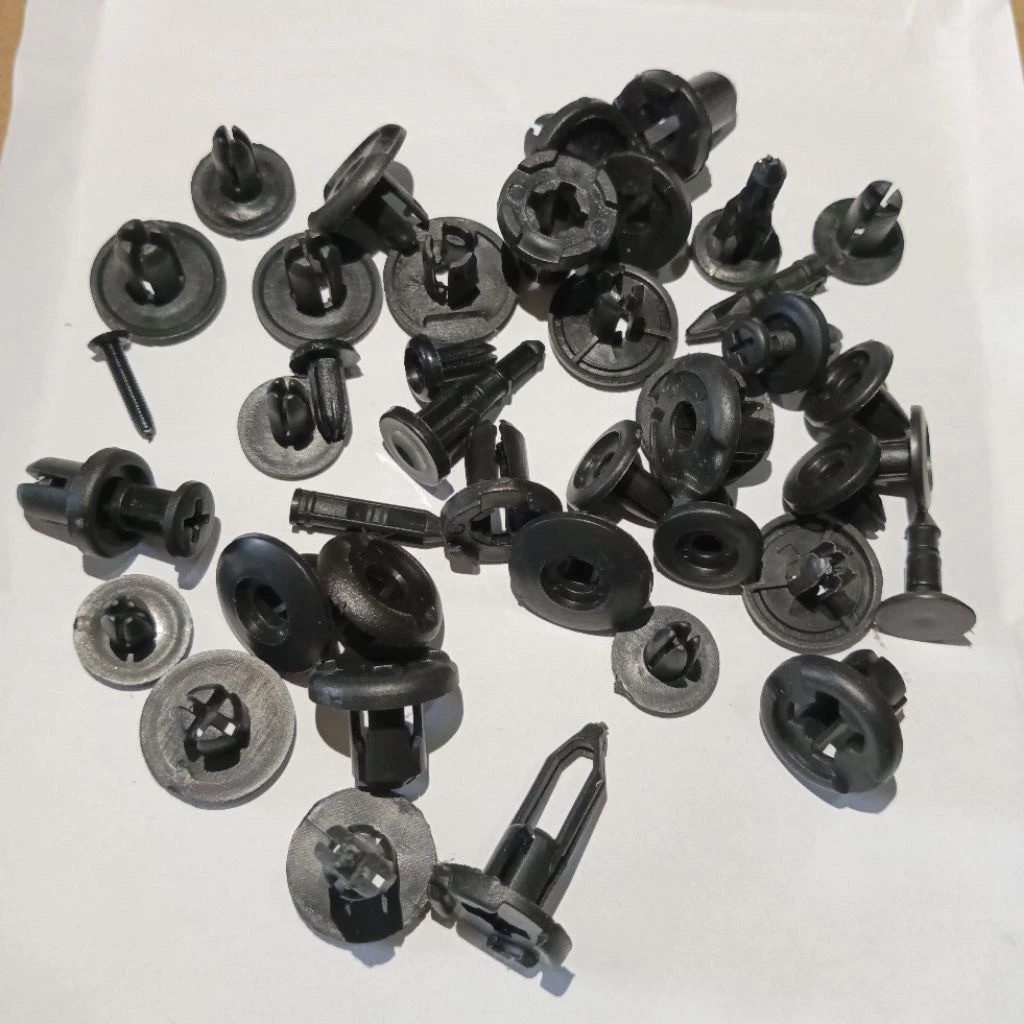 Jual Kancing Klip body mobil Universal | Shopee Indonesia