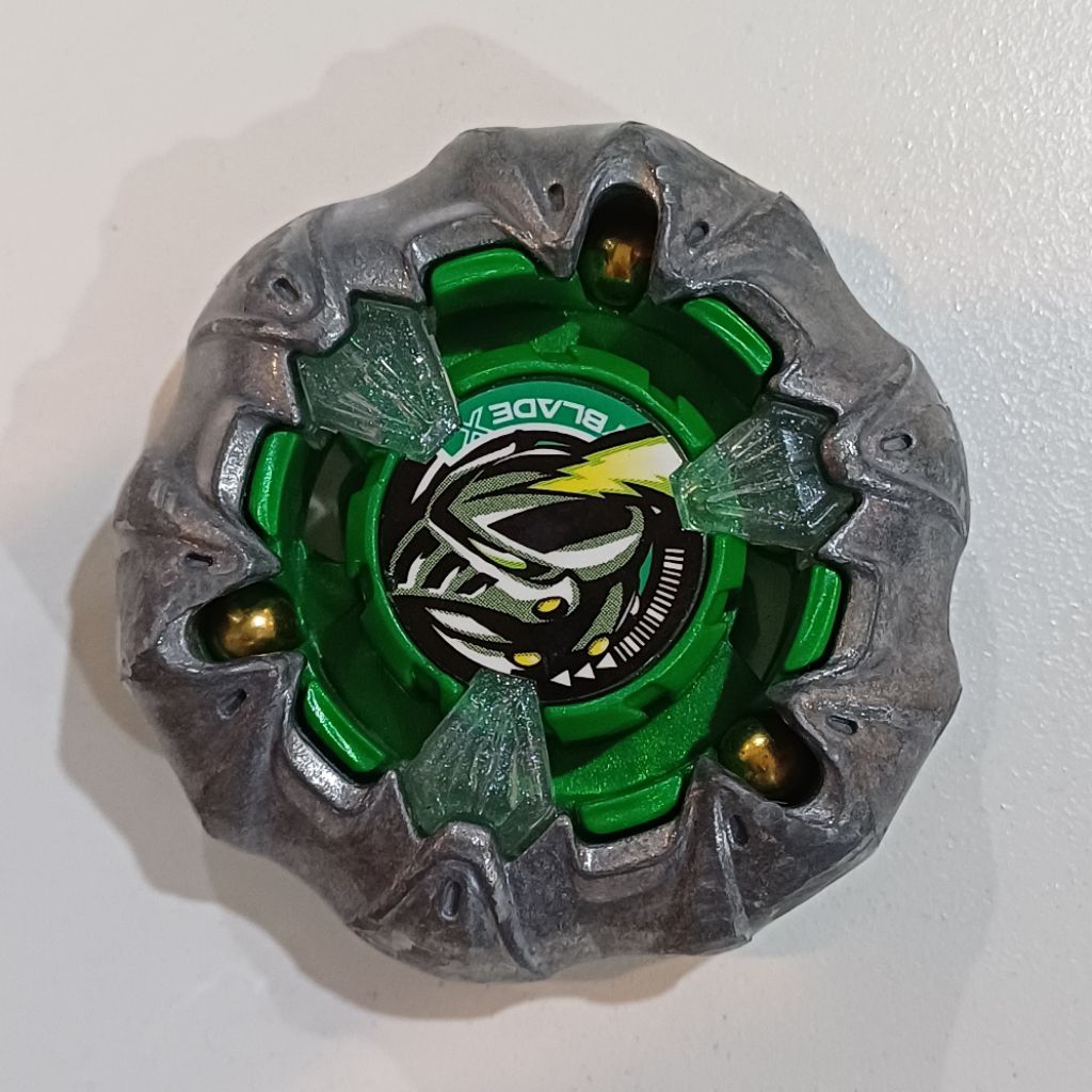 Jual Knight Mail Beyblade X Blade | Shopee Indonesia