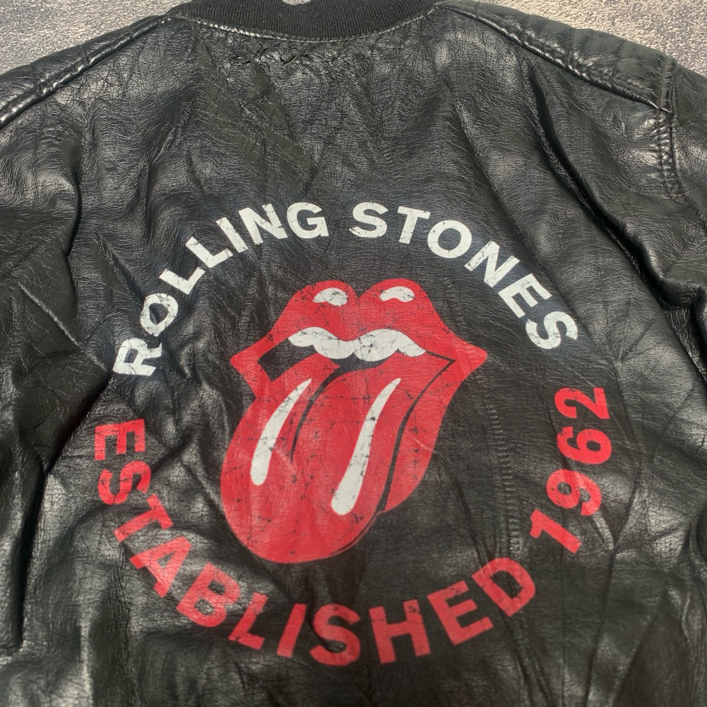 Jual Jaket Rolling Stones Second / Rolling Stones x Z*RA | Shopee Indonesia