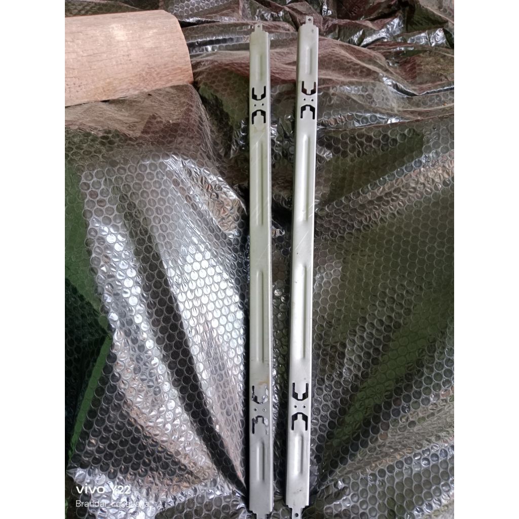 Jual Palang tengah kompor gas Rinai 522C 522E 602E ORIGINAL/tiang ...