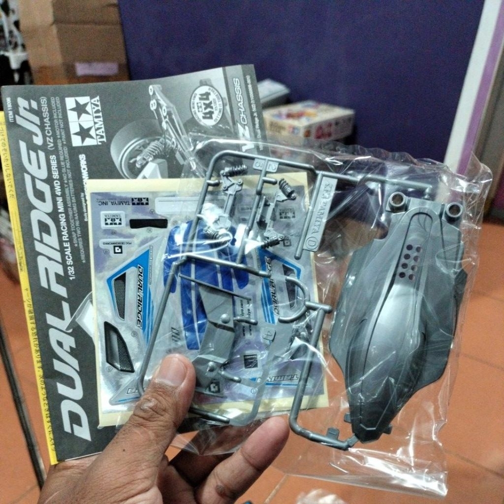 Jual Tamiya 18096 Body Kap Dual Ridge Jr + Decal | Shopee Indonesia