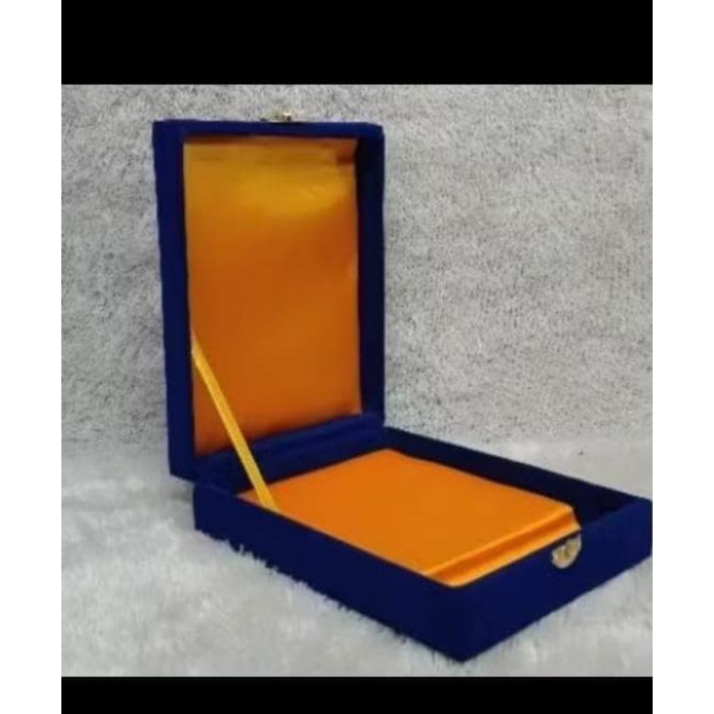 Jual BOX PLAKAT AKRILIK BIRU | Shopee Indonesia