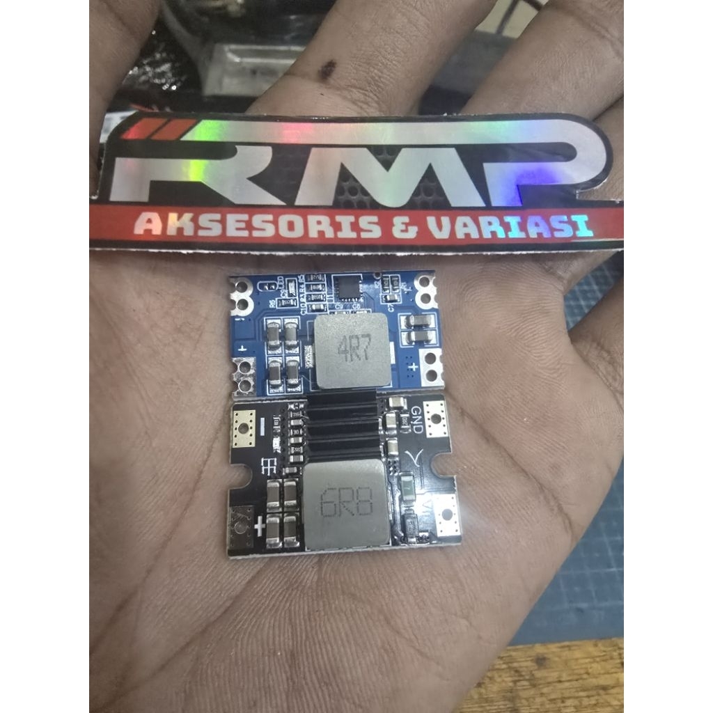 Jual stepdown 5A dan 8Ain 12v output 5v. modul penambahan daya modul ...