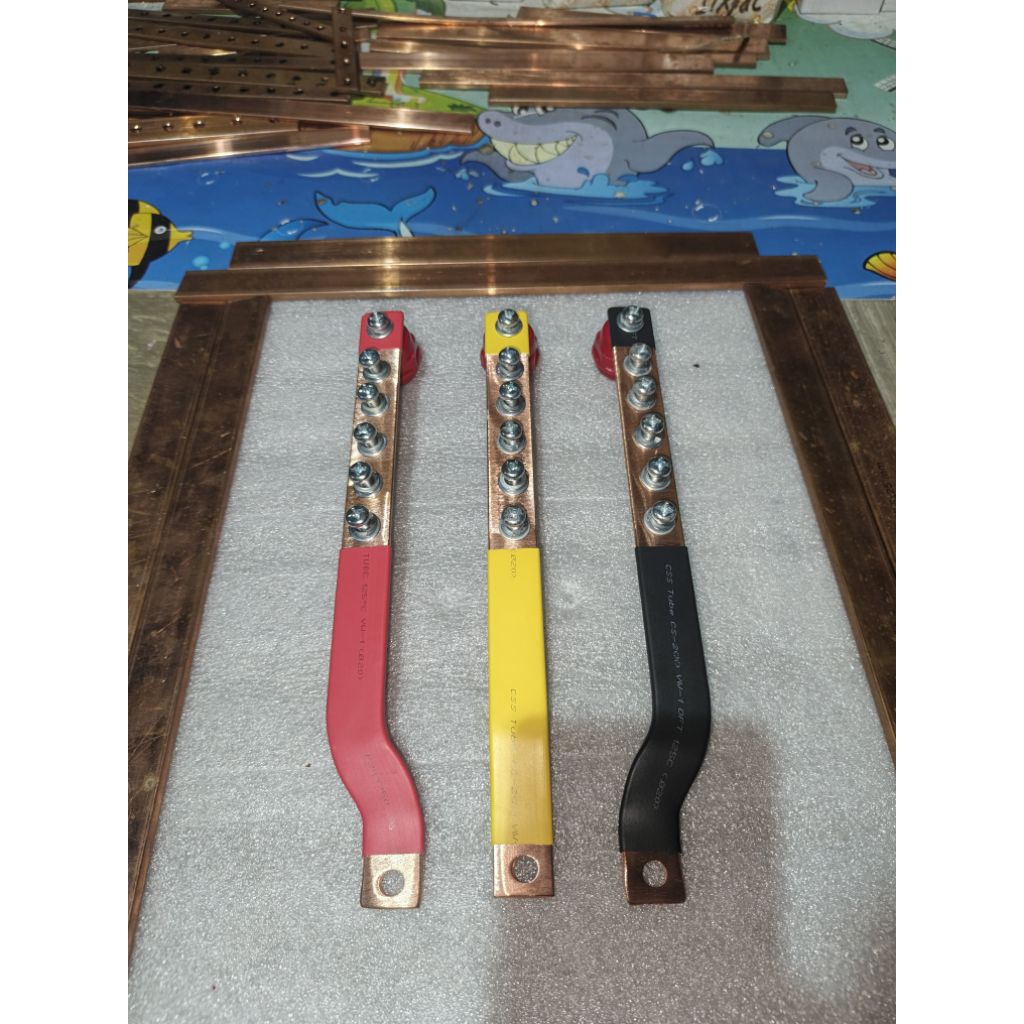 Jual BUSBAR 5×20 RST PANJANG 25 CM UNTUK MCCB 200A | Shopee Indonesia