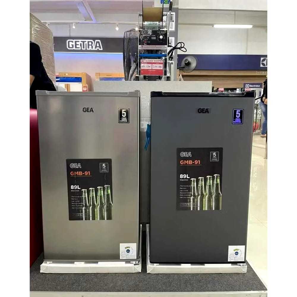 Jual GEA KULKAS PORTABLE 1 PINTU 89 LITER GEA GMB-91 | Shopee Indonesia