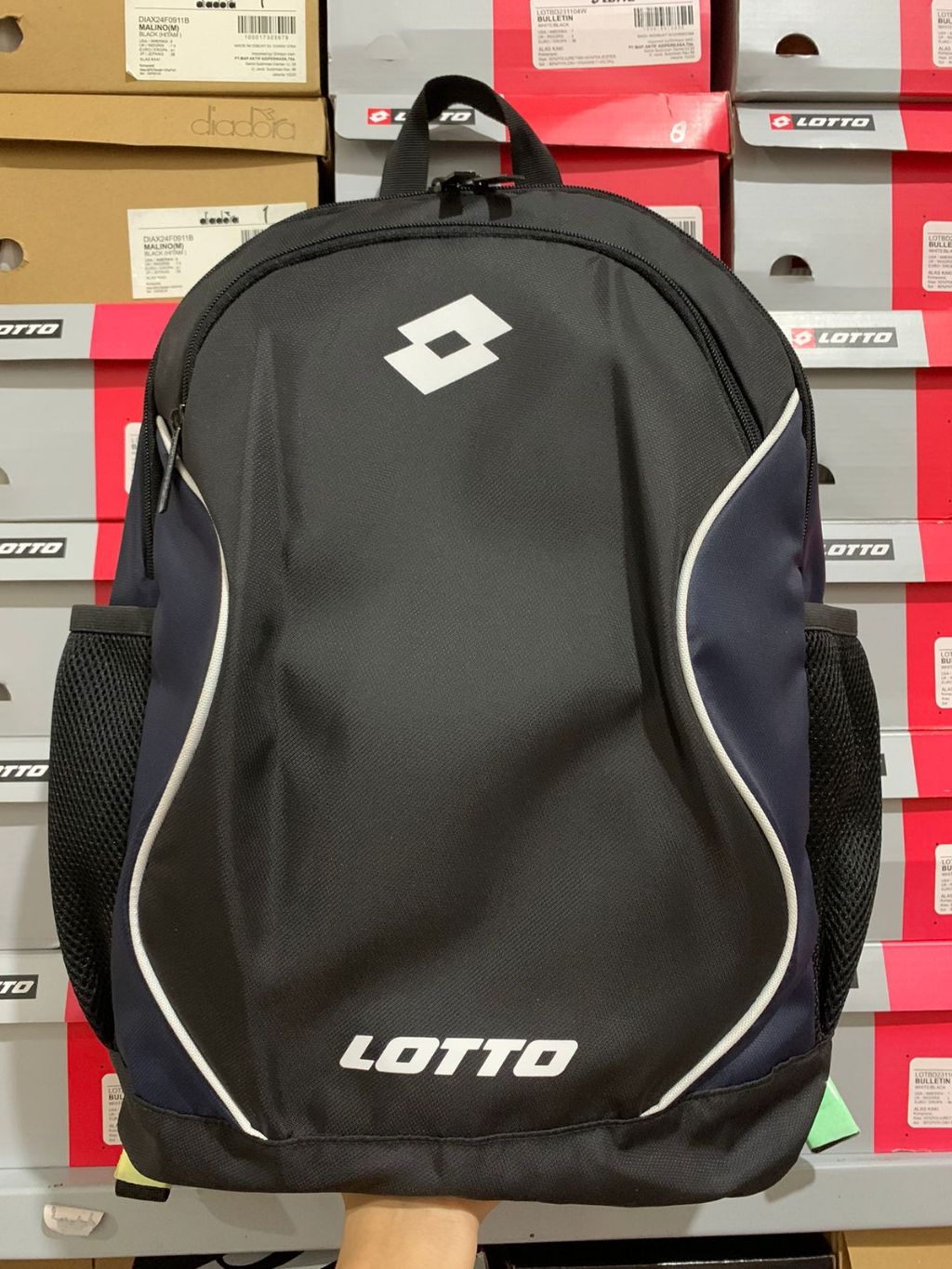 Jual Lotto Carry Backpack Black LOTBP240714B Tas Ransel Original ...