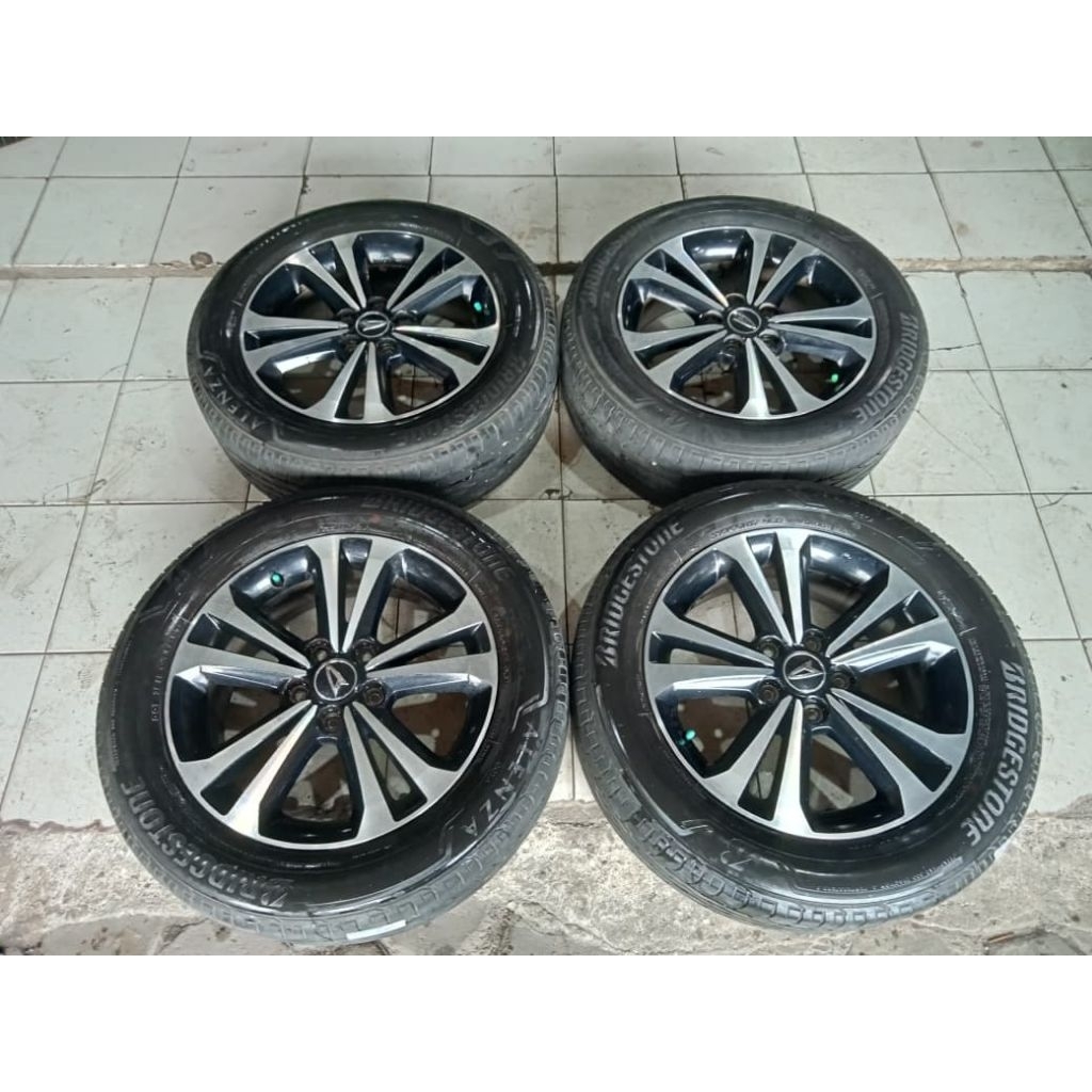 Jual Velg Mobil Bekas Oem Terios Ring 17 Baud 5x114.3 Et50 Ban 215 60 ...
