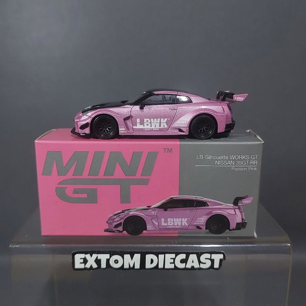 Jual Mini GT 418 Nissan Skyline R35 LBWK Passion Pink | Shopee Indonesia